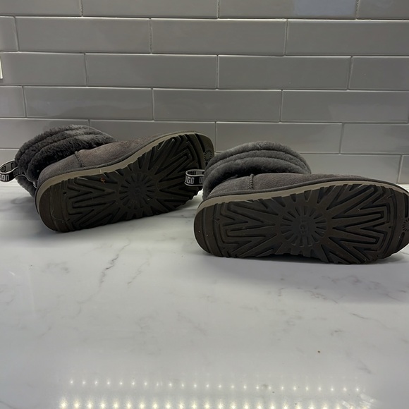 UGG Classic Mini Fluff - Picture 4 of 6